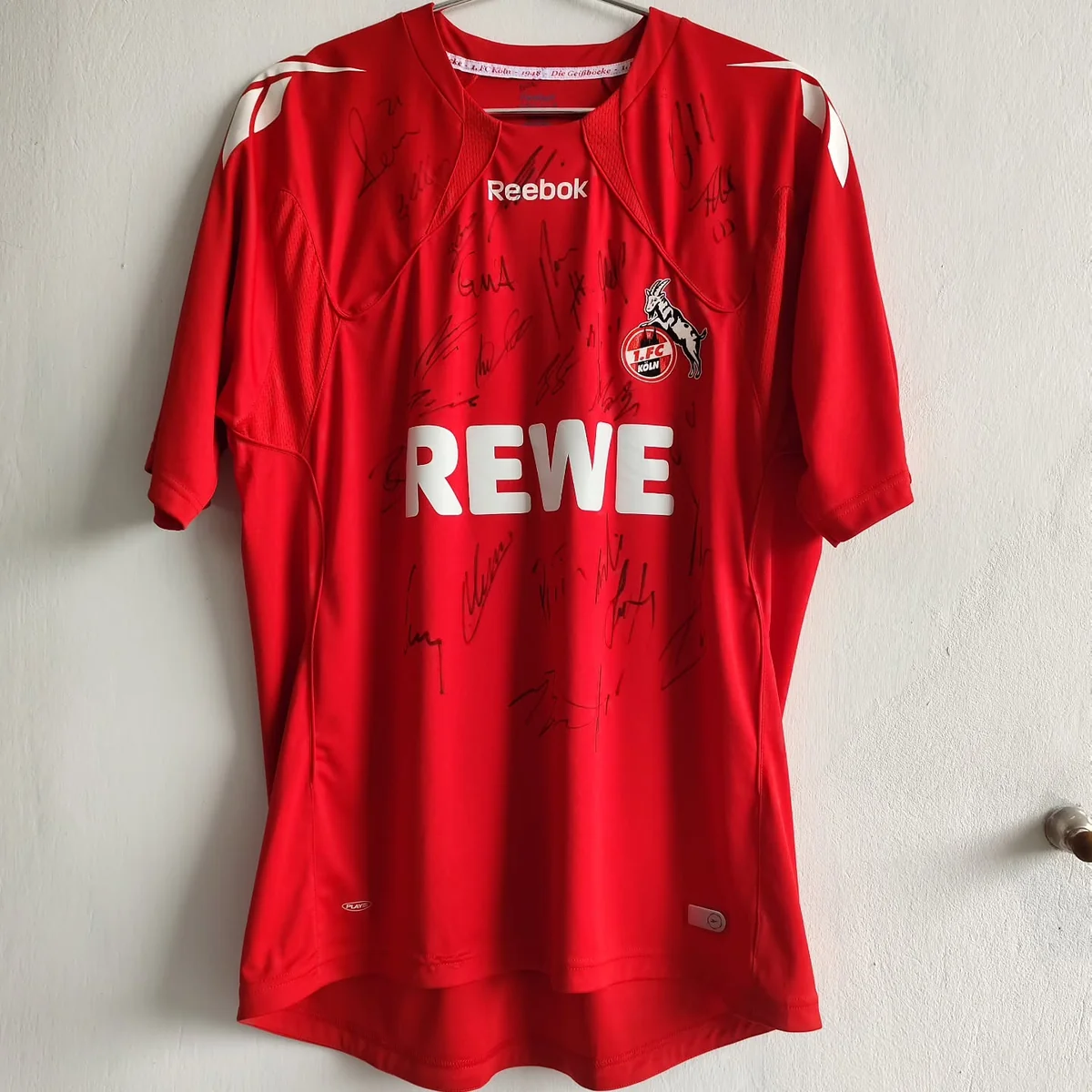 1. FC Köln 2010-11 home shirt, photo from a collector