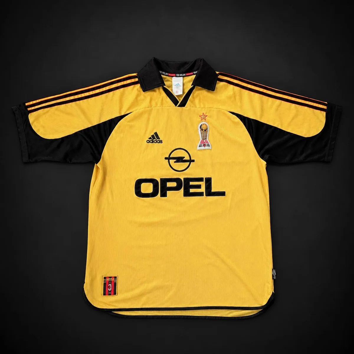 AC Milan 1999-00 fourth shirt, photo from a collector