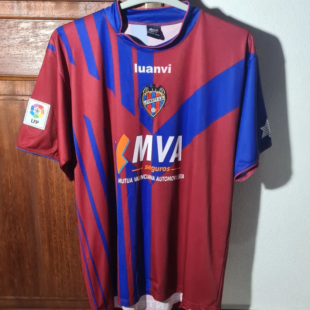 Levante 2004-05 home shirt, photo from a collector