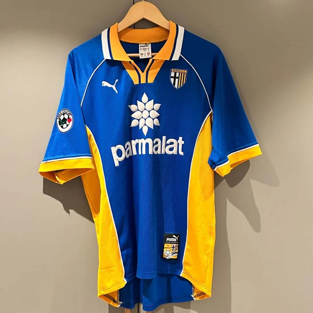 Parma 1997-98 away shirt, photo from a collector
