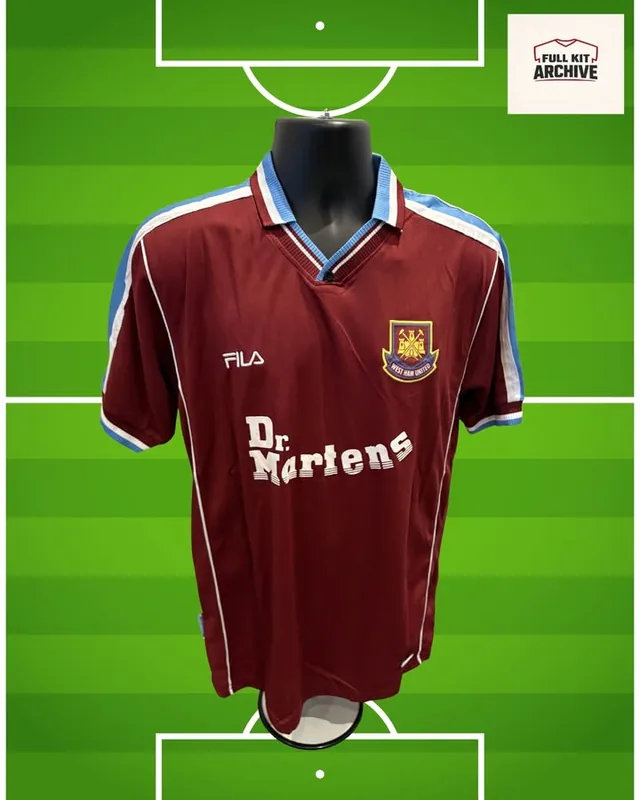West Ham 1999-2001 home shirt, photo from a collector